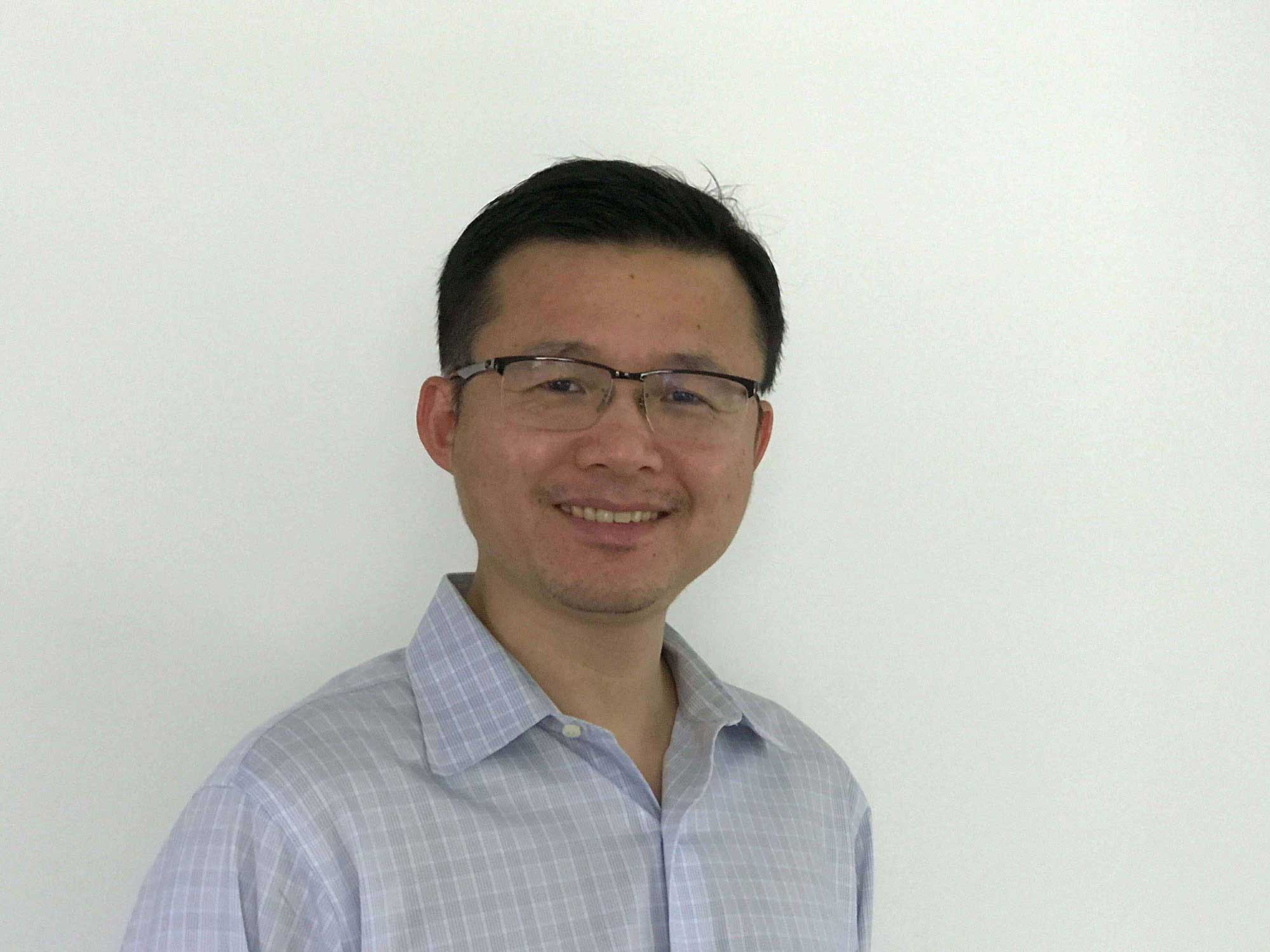 Using Alternative Data to Predict Stock Performance 1 chang lin