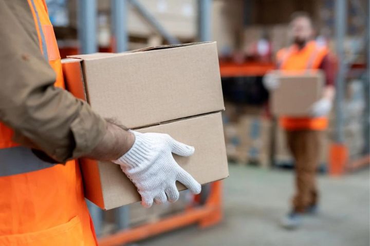 supply chain risk - D&B SAME