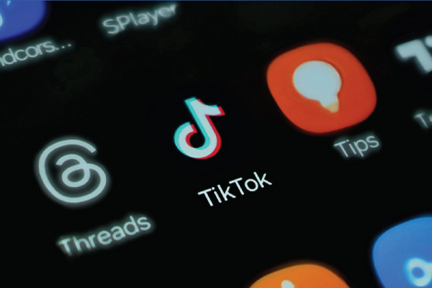 tiktok uai - D&B SAME